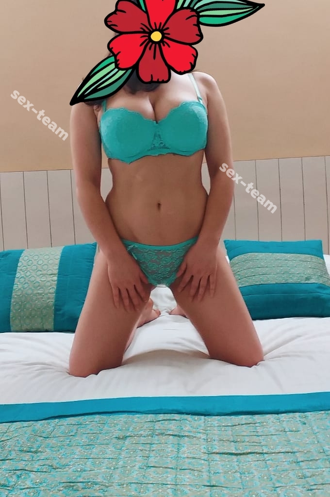 Юля